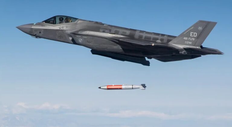 Британія закупить 12 винищувачів F-35A, що можуть нести ядерну зброю