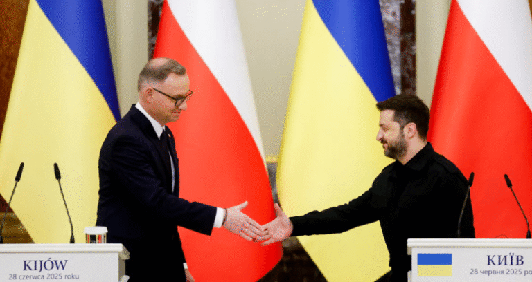 Дуда натякнув, що Навроцький з початком президентства змінить тон щодо України