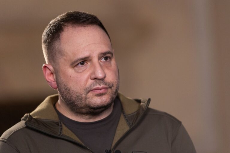 Андрій Єрмак викликає роздратування у Вашингтона — Politico
