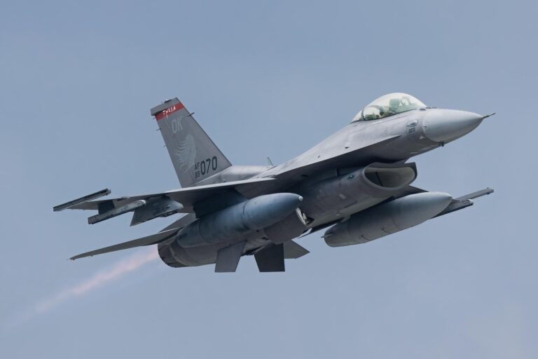 Льотчик F-16 загинув під час нічної масштабної атаки