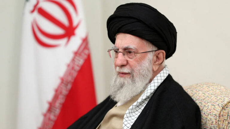 Трамп ветував план Ізраїлю вбити верховного лідера Ірану — Reuters