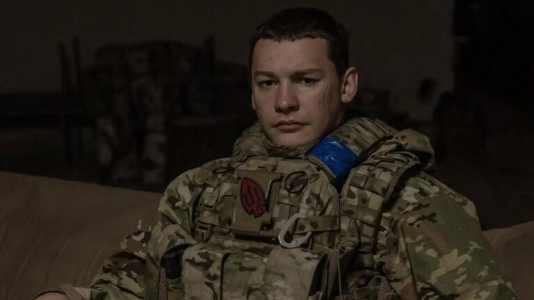 У Києві Герою України Євгенію Громадському спалили автівку в день його народження