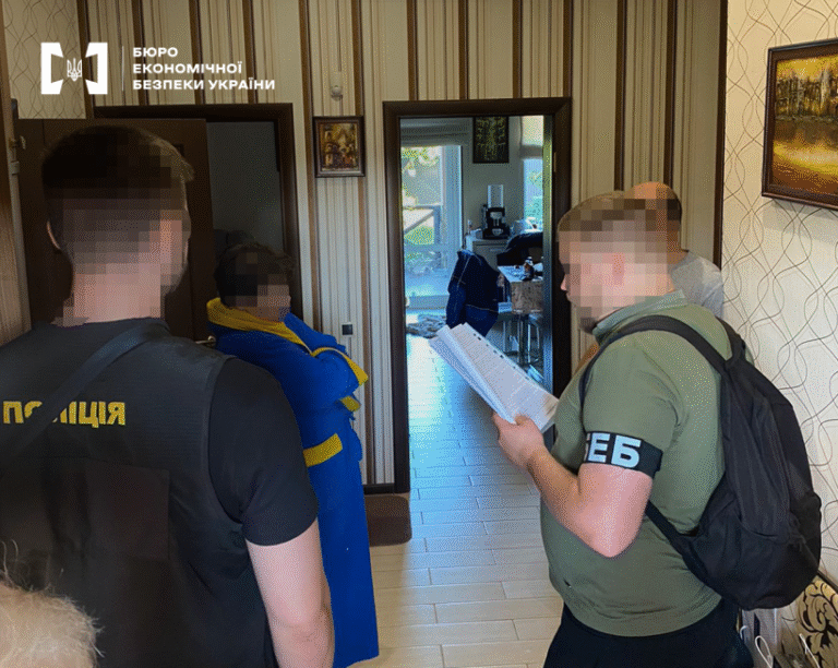 Правоохоронці викрили схему розкрадання мільйонів на паліативній допомозі
