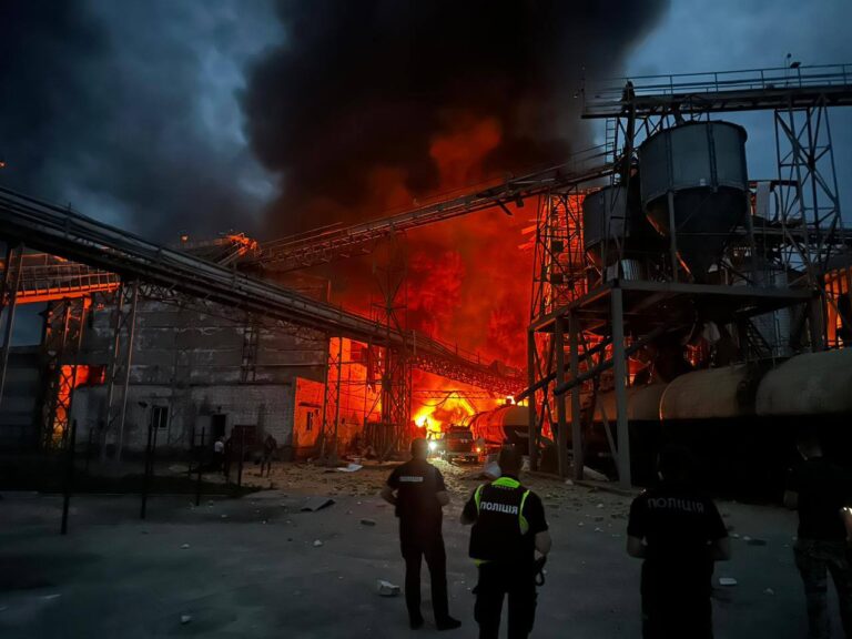 У Полтаві під ударом опинилася будівля обласного ТЦК та СП