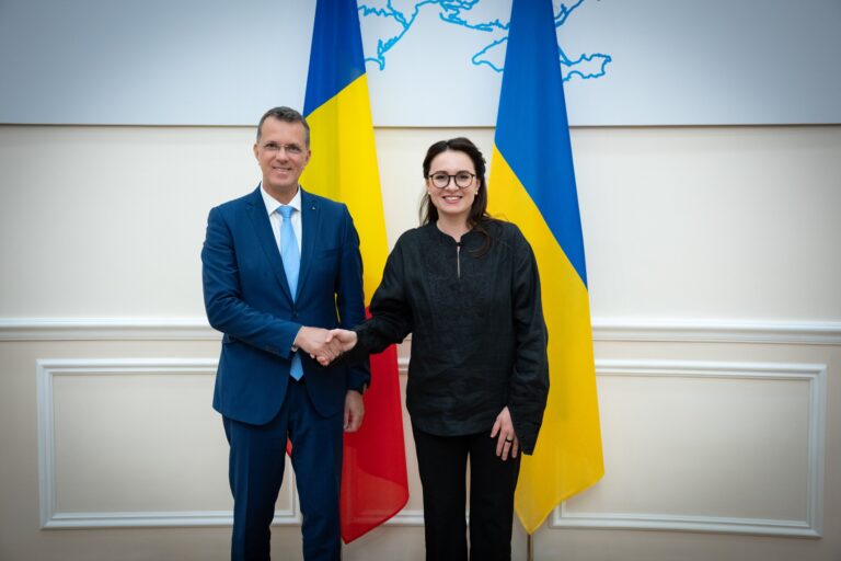 Україна і Румунія обговорили співпрацю в обороні, відбудові та євроінтеграції