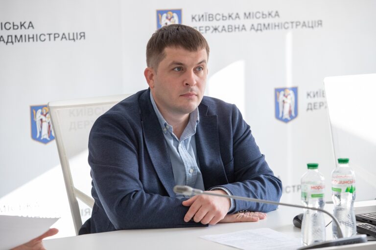 Суд призначив керівнику апарату КМДА Загуменному нічний домашній арешт