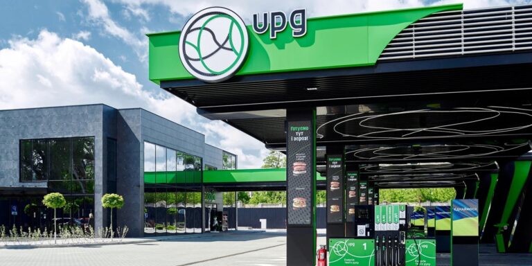 АМКУ дозволив UPG Петренка орендувати ще 47 АЗС групи Приват