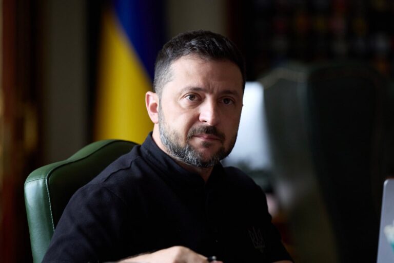 Росія не змінила позиції і нав’язувати ідею «обміну» українських територій на українські території — Зеленський
