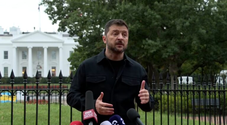 Зеленський підписав нові санкції: під обмеження потрапили родичі Путіна та російські компанії