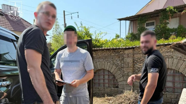 З держвласності вивели 239 га біля Дніпра. Серед підозрюваних – ексголова Держгеокадастру