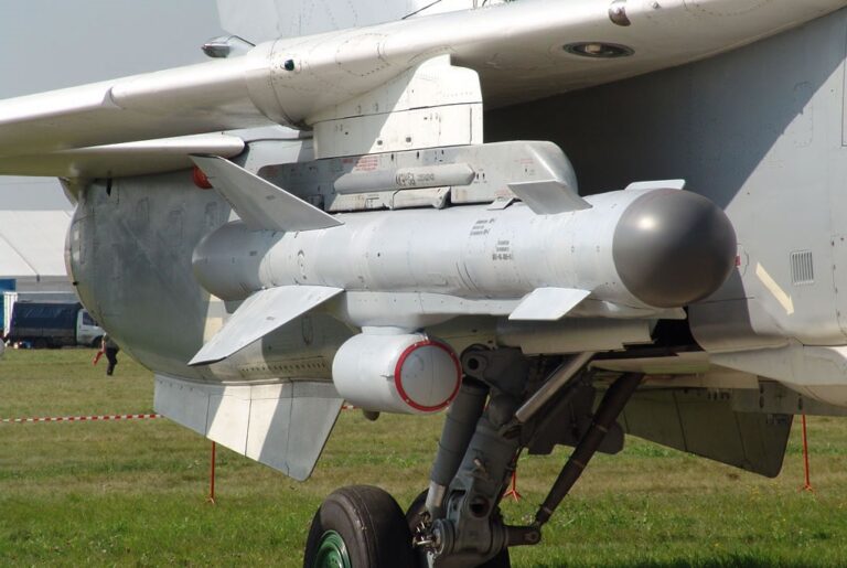 У ГУР розповіли про ключові проблеми Росії у випуску ракет Х-59