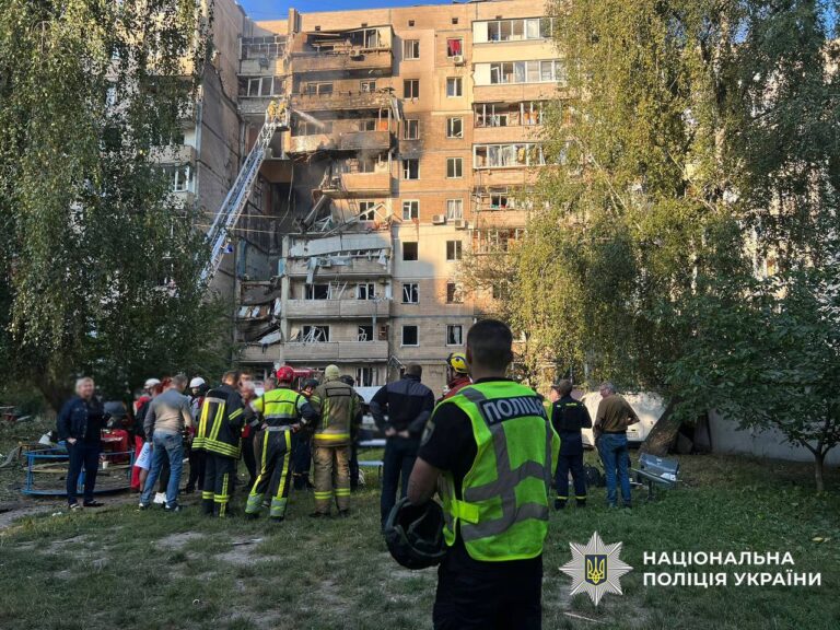 У Києві внаслідок обстрілу загинули мати з двомісячним сином