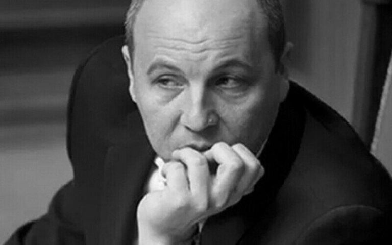 Трагічна новина для країни: у Києві прощаються з Андрієм Парубієм