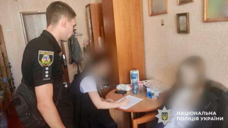 У Білій Церкві неповнолітні завдали шкоди їжаку: батьків притягнули до відповідальності