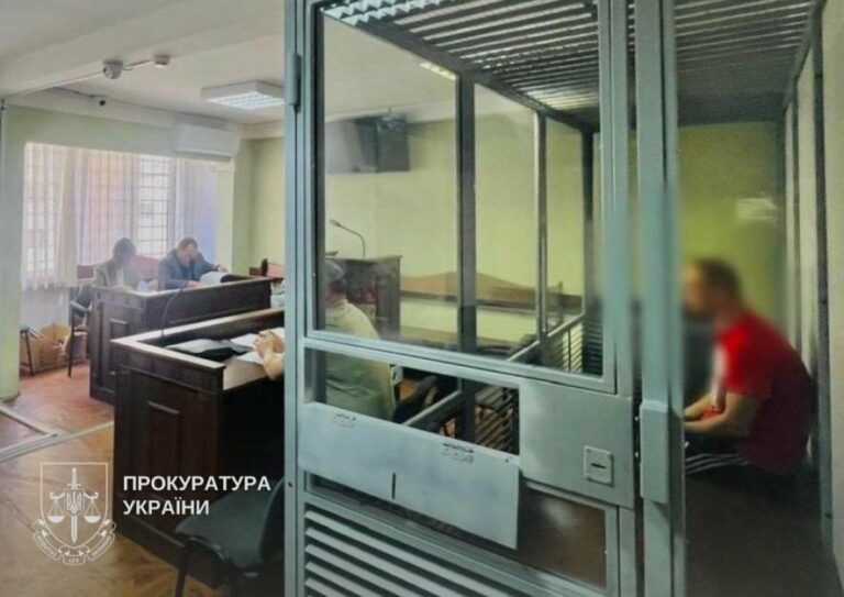 Два пограбування за годину: у Києві спіймали зловмисника на велосипеді