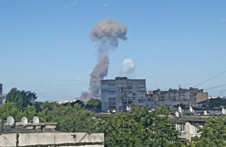 Масштабний вибух у центрі Києва: подробиці події на одній з вулиць сьогодні