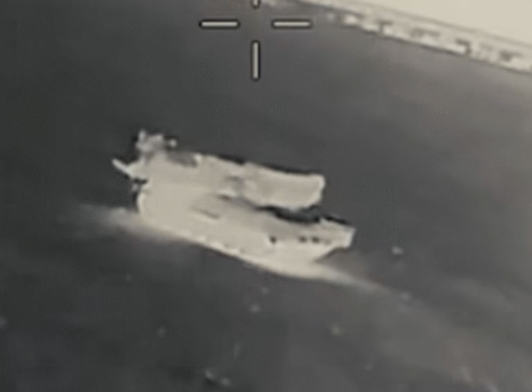 Потужний вибух за секунду: українські захисники знищили зенітно-ракетний комплекс рф, – ВІДЕО