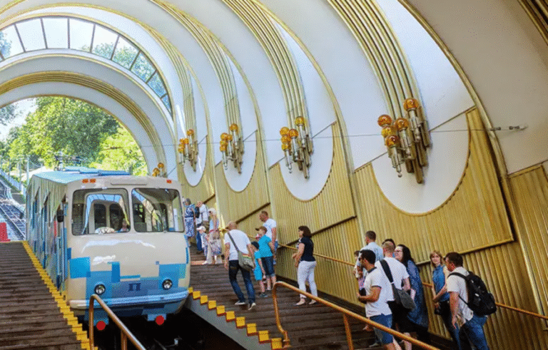 В Києві стартували нові сервіси для відновлення пасажирських перевезень – подробиці тут!