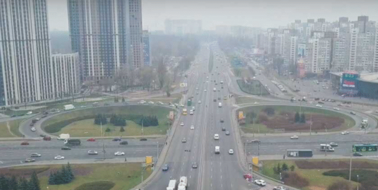 Київ: термінове закриття однієї з головних магістралей – всі подробиці!