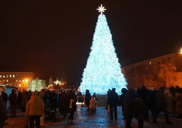 Запитання на зиму: чи з’явиться головна ялинка Києва цього року?