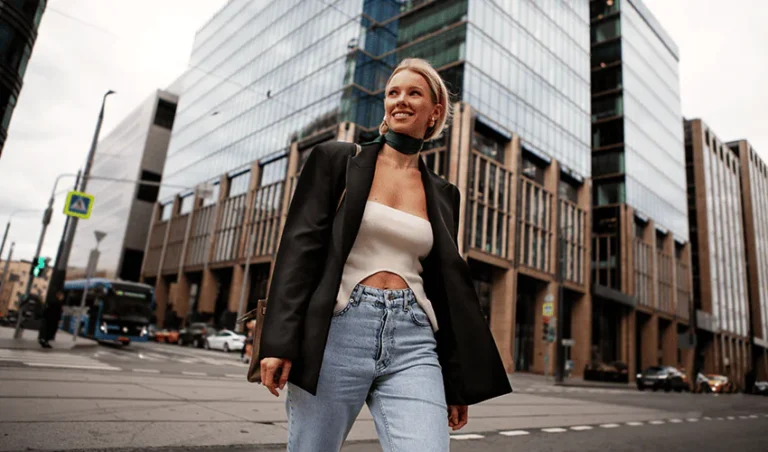 Мода, перевірена часом: одяг та аксесуари від улюбленого бренду Calvin Klein