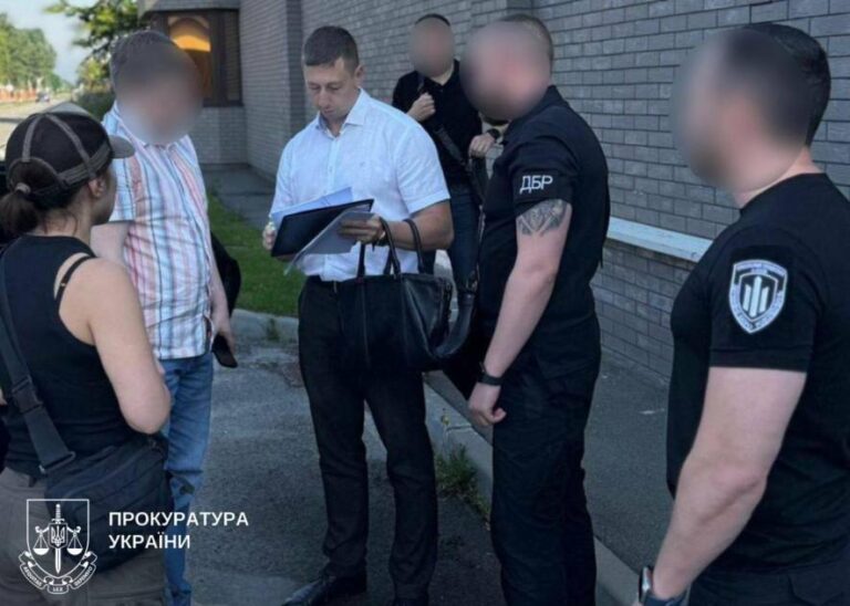 Київ на карантині Феміди: екс-секретар міськради стане на лаву підсудних за допомогу в ухиленні від служби