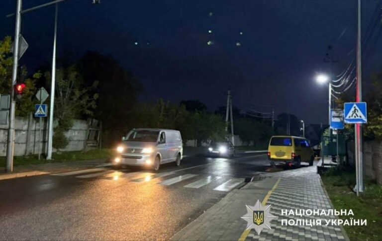 В Київській області дитина постраждала внаслідок наїзду автомобіля: усі подробиці трагедії