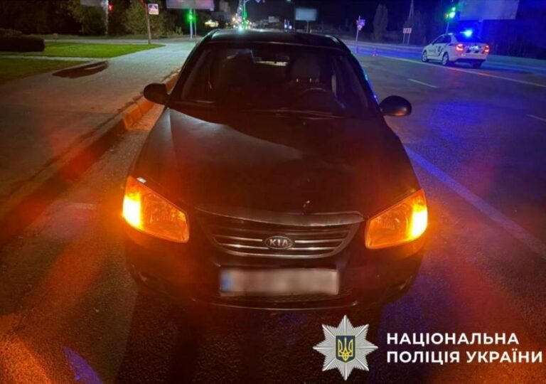 Трагічна аварія на Київщині: жінка зазнала важких травм
