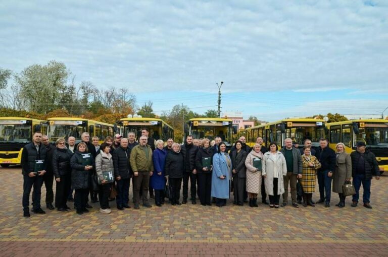 «Нові шкільні автобуси для Київщини: транспорт, що відповідає потребам кожної дитини»