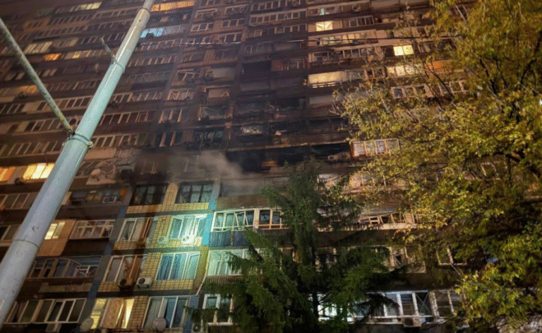 Київ в вогні: наслідки масованої атаки – знищення та пожежі, – ФОТО, ВІДЕО