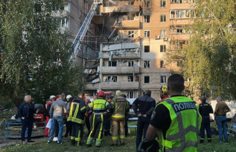 Підтримка постраждалих від російської агресії: у Києві відкрили гуманітарні центри