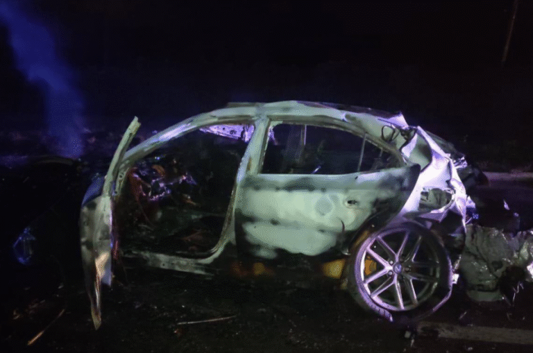 У Києві стався вибух Lexus на дорозі: подробиці фатальної аварії – ФОТО