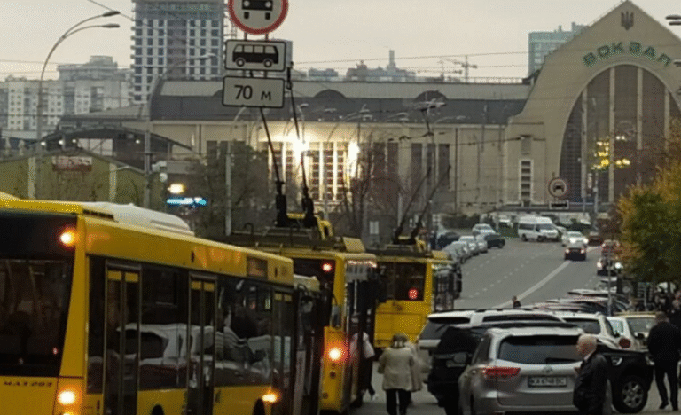 12 автобус Київ: маршрут, розклад