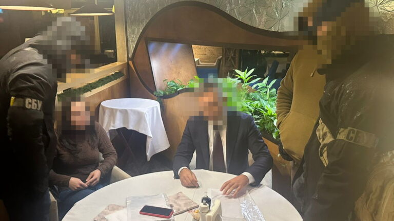 У Києві затримали керівника ліквідованої партії – $160 тисяч за місце в списках