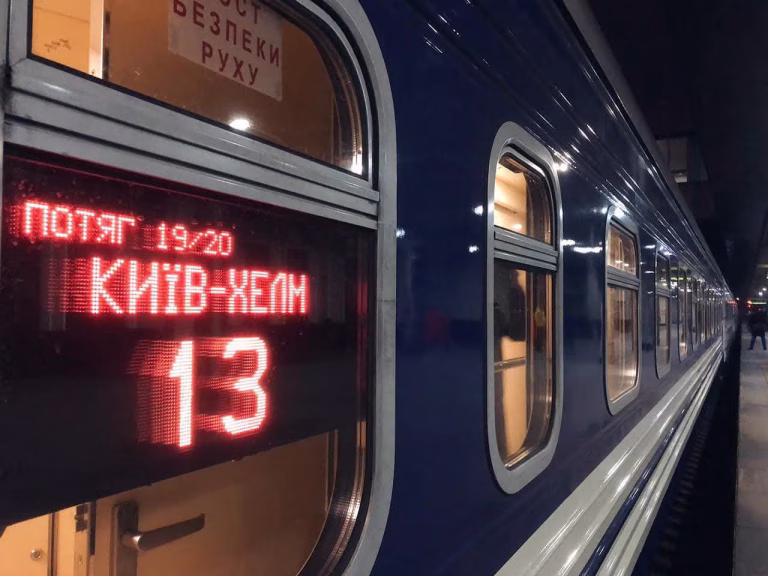 Міжнародні поїзди з Києва переведуть на прикордонний контроль у русі без зупинок