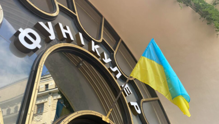 Аварійні відключення світла в центрі Києва — пасажирам запроваджено обмеження