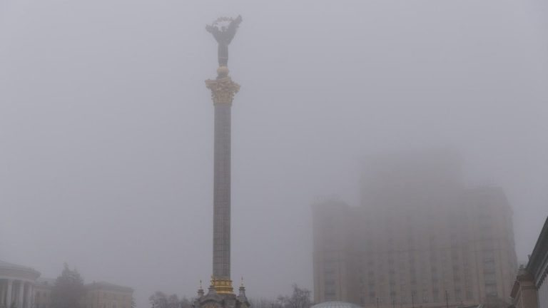 Як діяти під час туману в Києві 21 грудня — видимість 200 метрів, рекомендації ДСНС