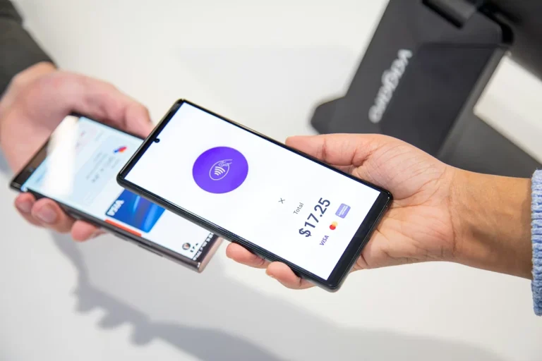 Функція NFC в смартфоні: навіщо потрібна і як її використовувати