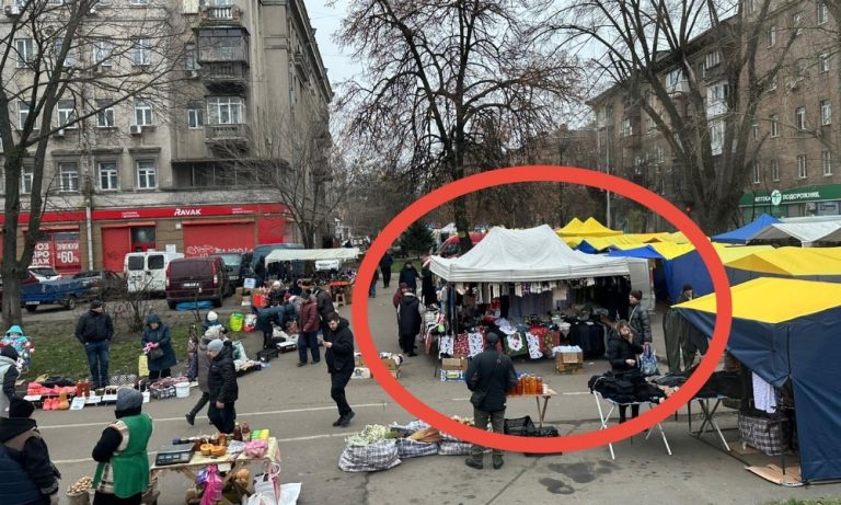Нелегальна торгівля в Києві: сотні наметів без дозволів висмоктують до 40 мільйонів із бюджету