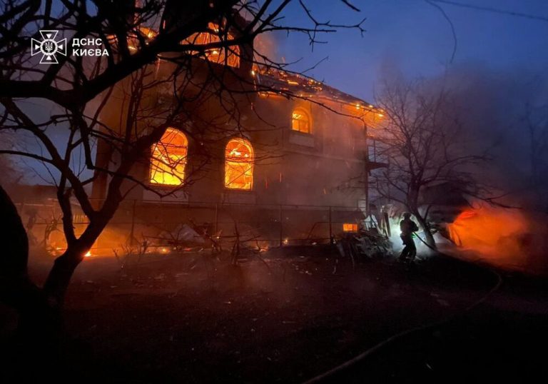 Масована атака РФ із концентрацією на одному регіоні по Києву та області значно ускладнила роботу ППО