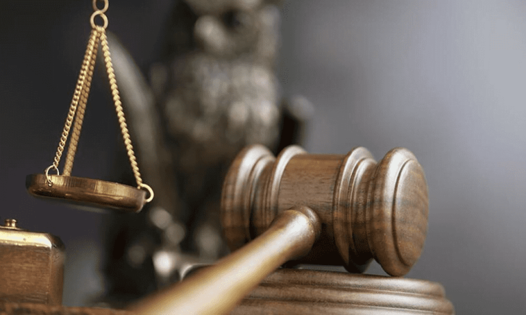 У Києві засудили фішингового шахрая, який під виглядом благодійної допомоги викрадав кошти з рахунків