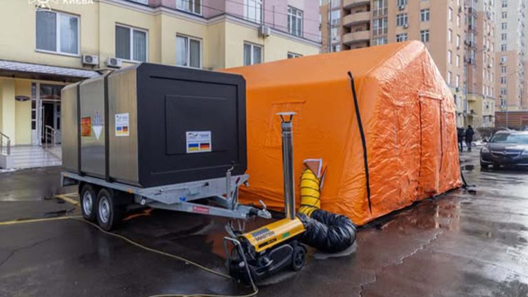 Після атаки 27 грудня в Києві відновили тепло у 3,5 тисячі будівель