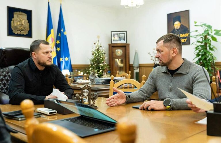 Київщина підсилює мобільний зв’язок під час блекаутів, впроваджуючи резервне живлення та пілотні рішення
