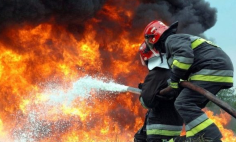 Понад сотню викликів: у Києві ДСНС працює в посиленому режимі