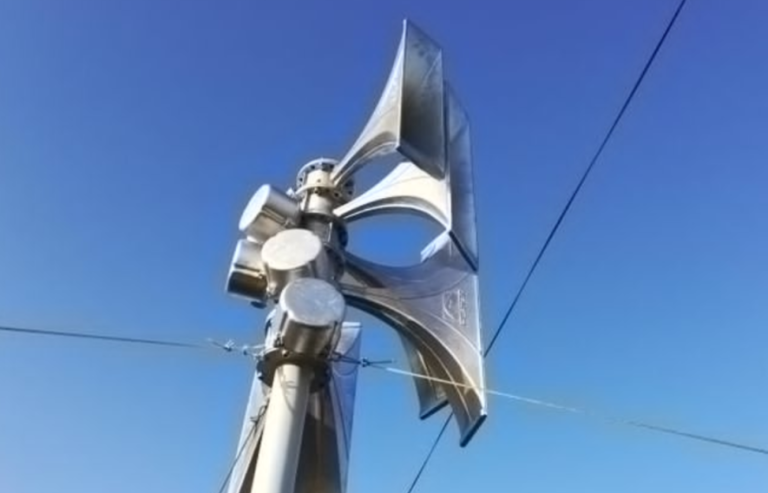 Потужні вибухи в передмісті Києва: ППО попереджає про загрозу