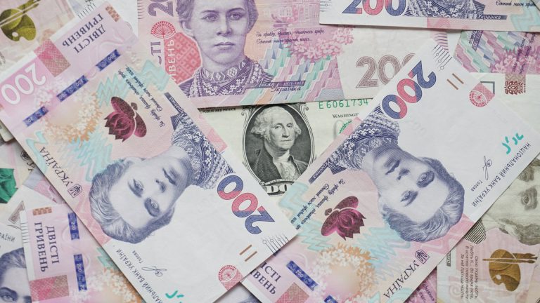 Київські IT-спеціалісти отримують у 3,5 раза вищі зарплати, ніж учителі