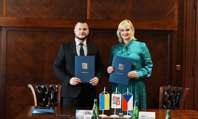 220 тис. євро від Центральночеського краю Чехії підуть на зміцнення пунктів незламності в Київській області