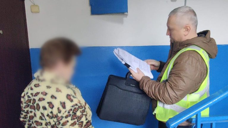 Київську посадовицю інтернату судитимуть за розтрату 560 тисяч гривень на сир