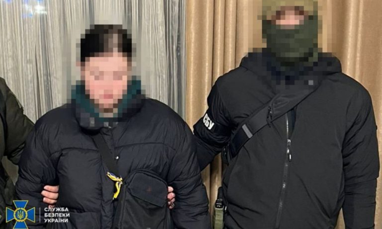СБУ викрила агентку РФ, яка координувала удари по київських ТЕЦ і шпигувала проти ЗСУ