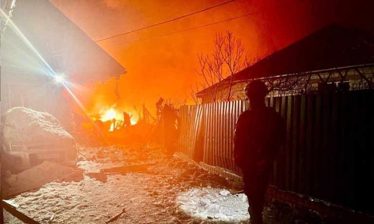 Удар по Київщині: п’ятеро поранених, зруйновані будинки в чотирьох районах